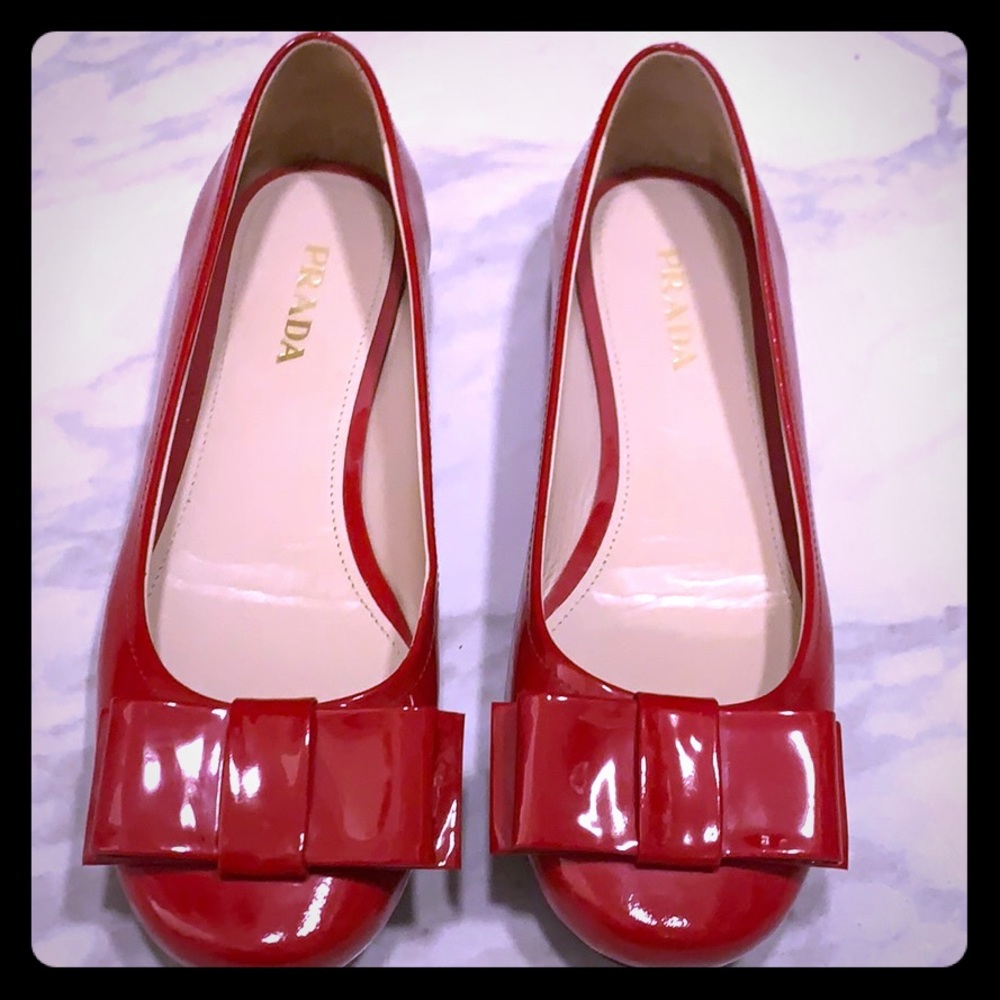 Prada flats red patent leather